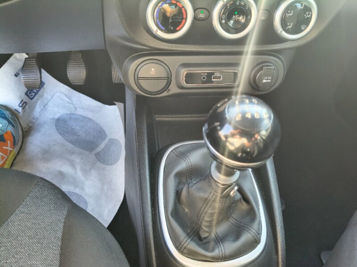 Fiat 500L 1.4 95 CV Urban (15)