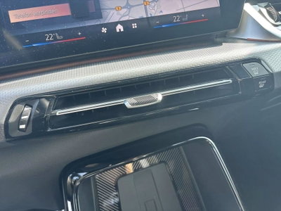 BMW X1 sDrive 18i Msport (11)