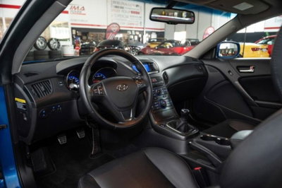 Hyundai Genesis Coupe 2.0 Turbo Sport (17)