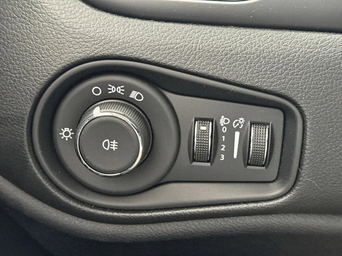 Jeep Renegade 1.0 T3 Longitude (11)