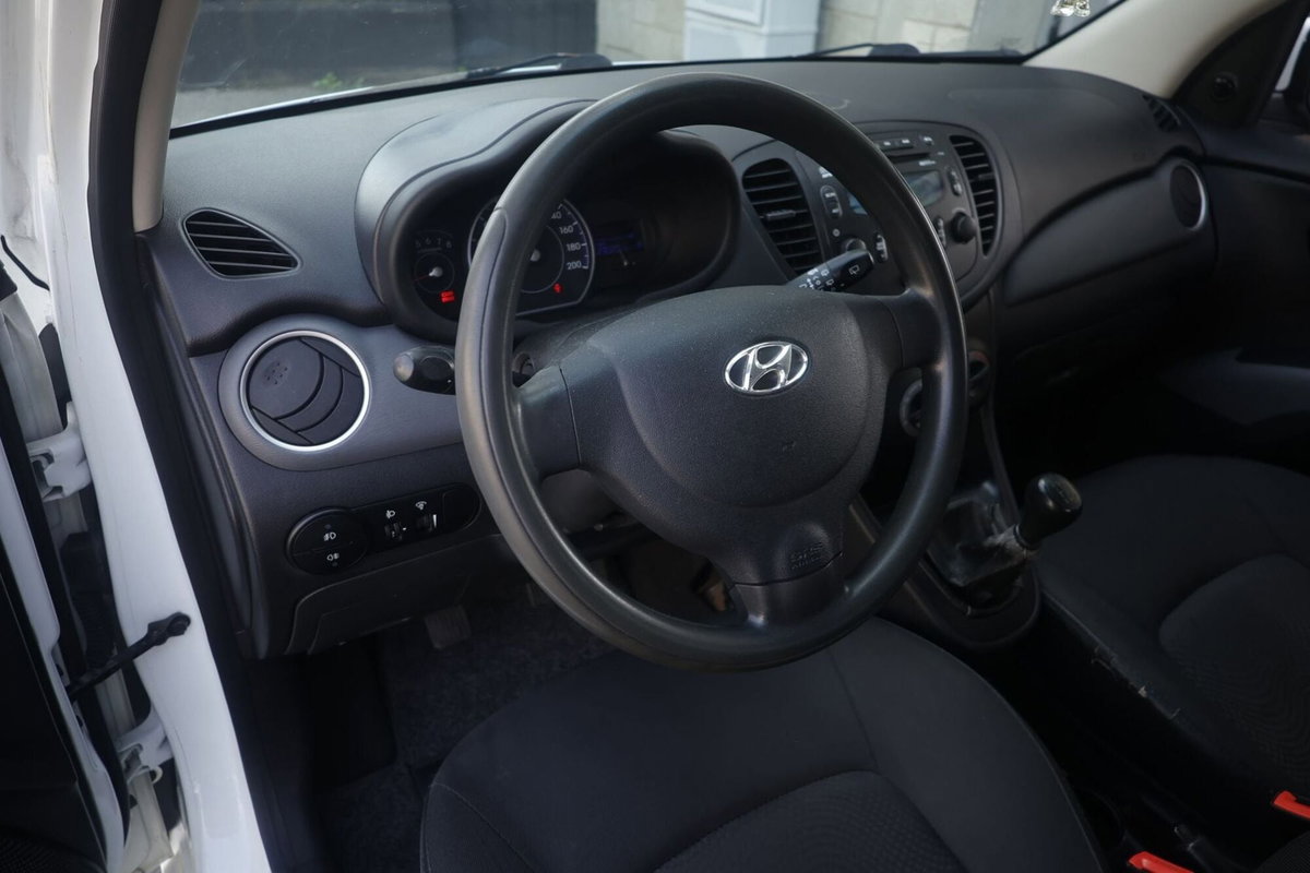 Hyundai i10 1.1 12V BlueDrive GPL Like (14)