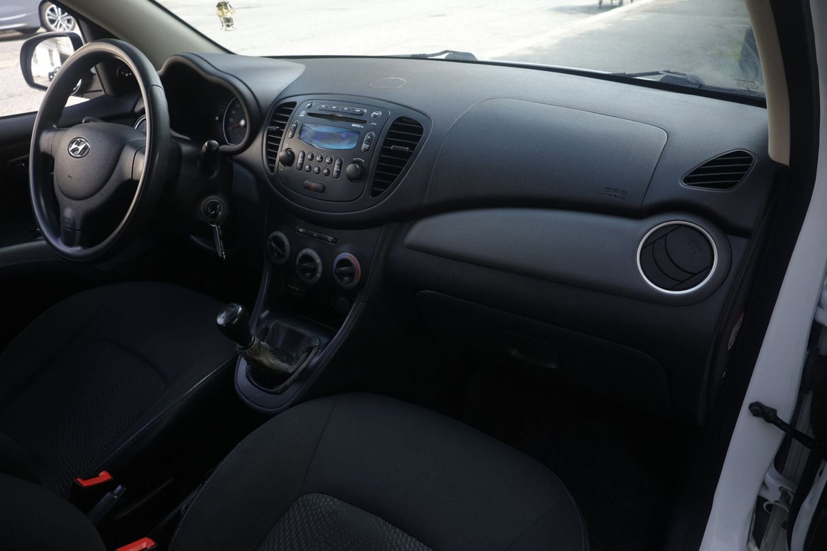 Hyundai i10 1.1 12V BlueDrive GPL Like (8)