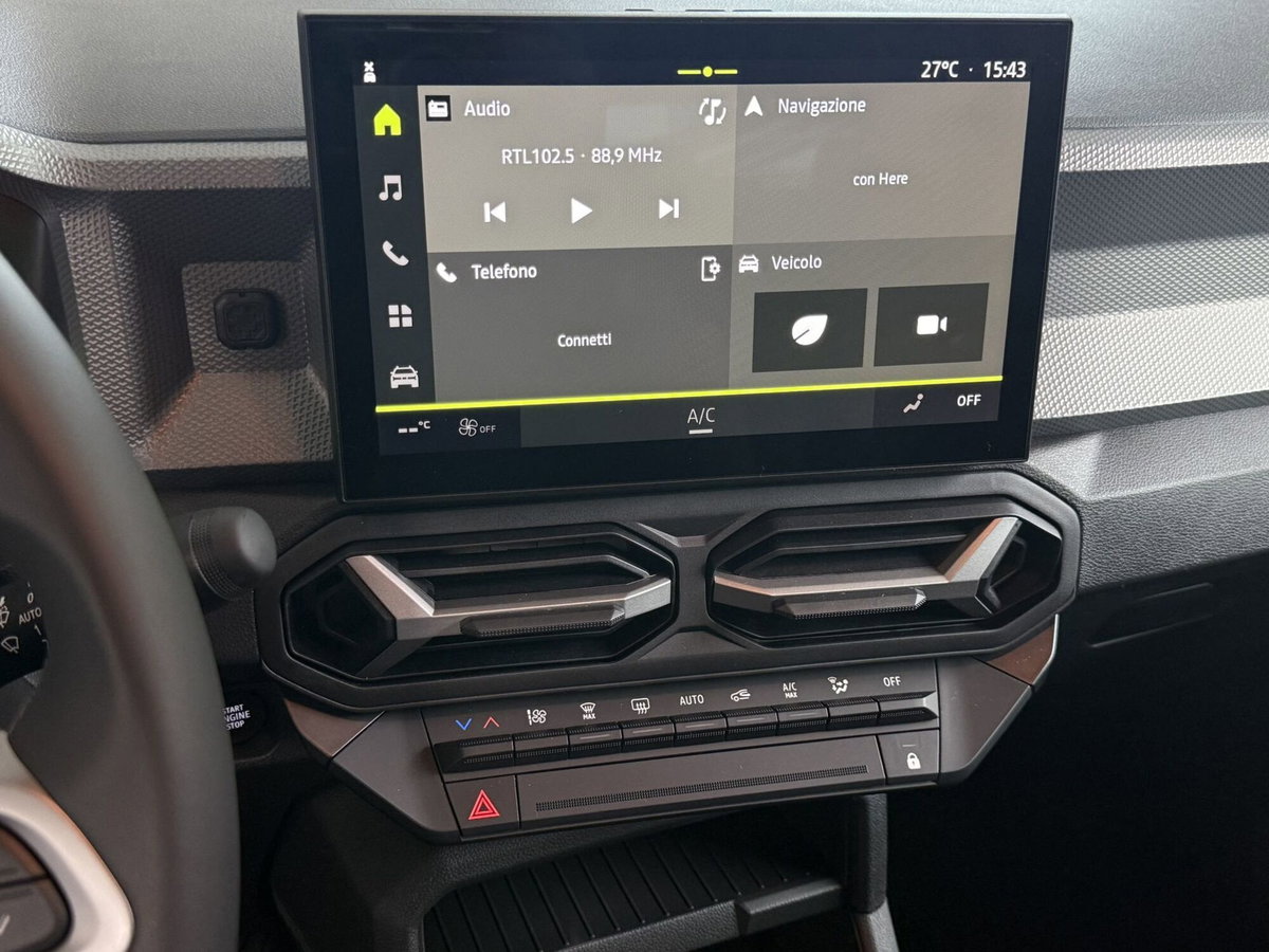 Dacia Duster 1.2 mild hybrid Journey 140cv (12)