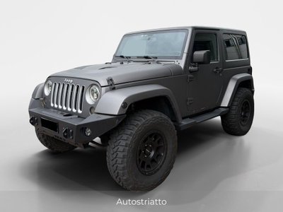 Jeep Wrangler 2.8 CRD DPF Sahara Auto (4)