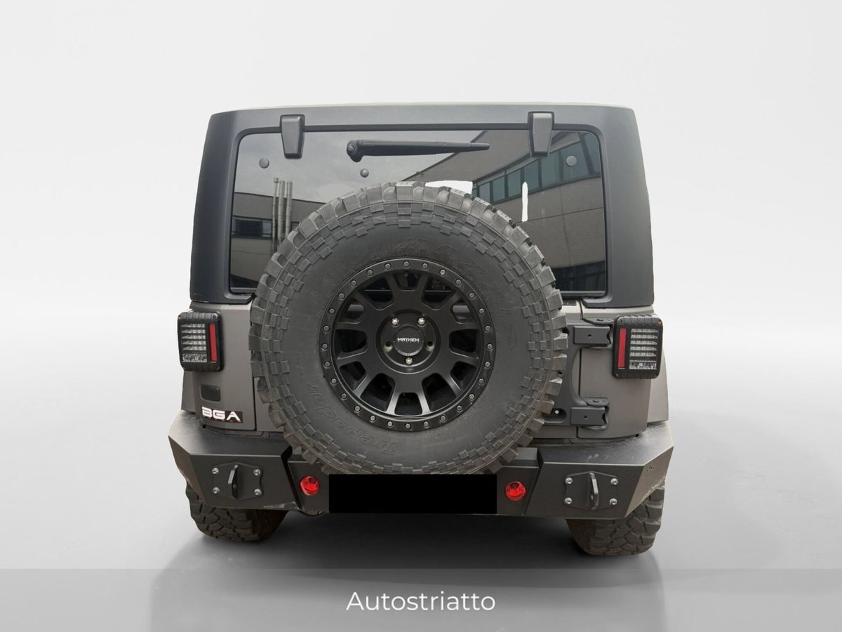 Jeep Wrangler 2.8 CRD DPF Sahara Auto (5)