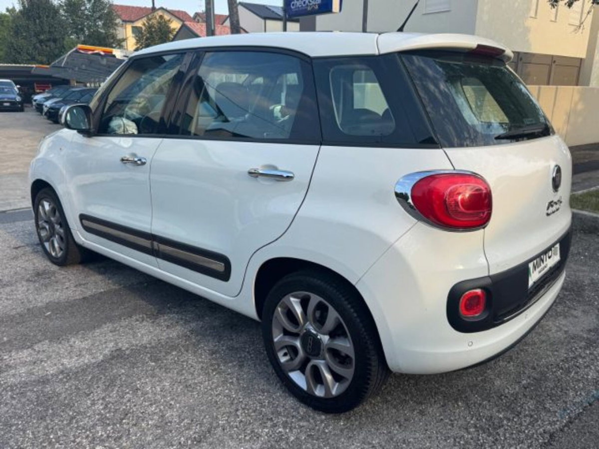 Fiat 500L 1.4 95 CV Lounge (2)