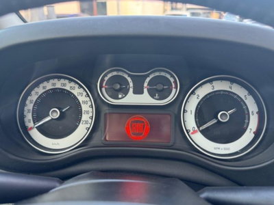 Fiat 500L 1.4 95 CV Lounge (9)
