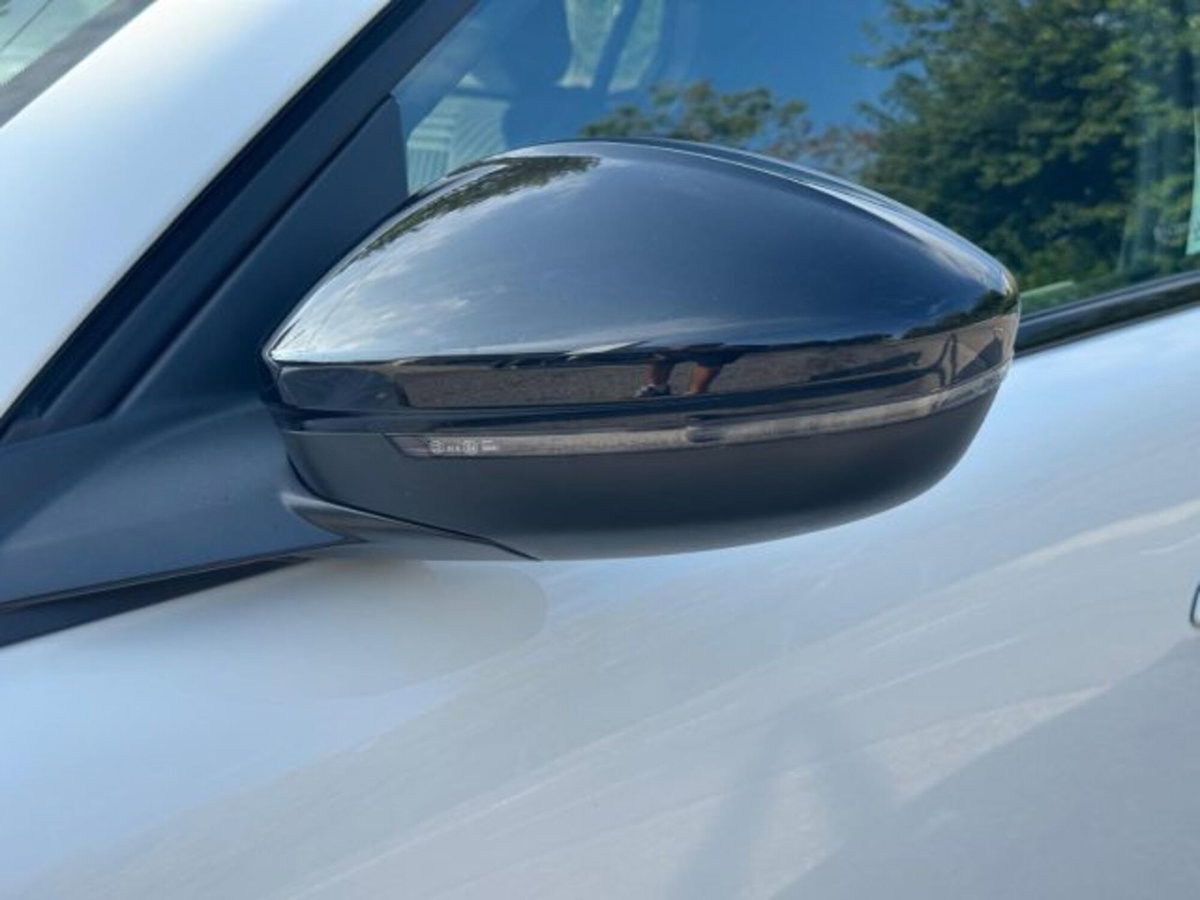 Lancia Ypsilon 1.2 LX 100cv (8)