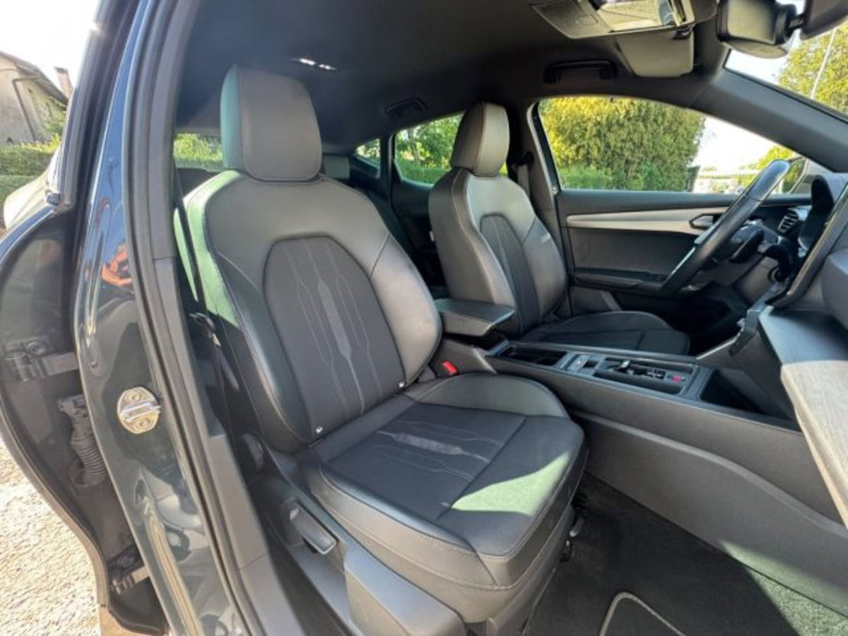 Cupra Formentor Formentor 1.4 e-Hybrid DSG (15)