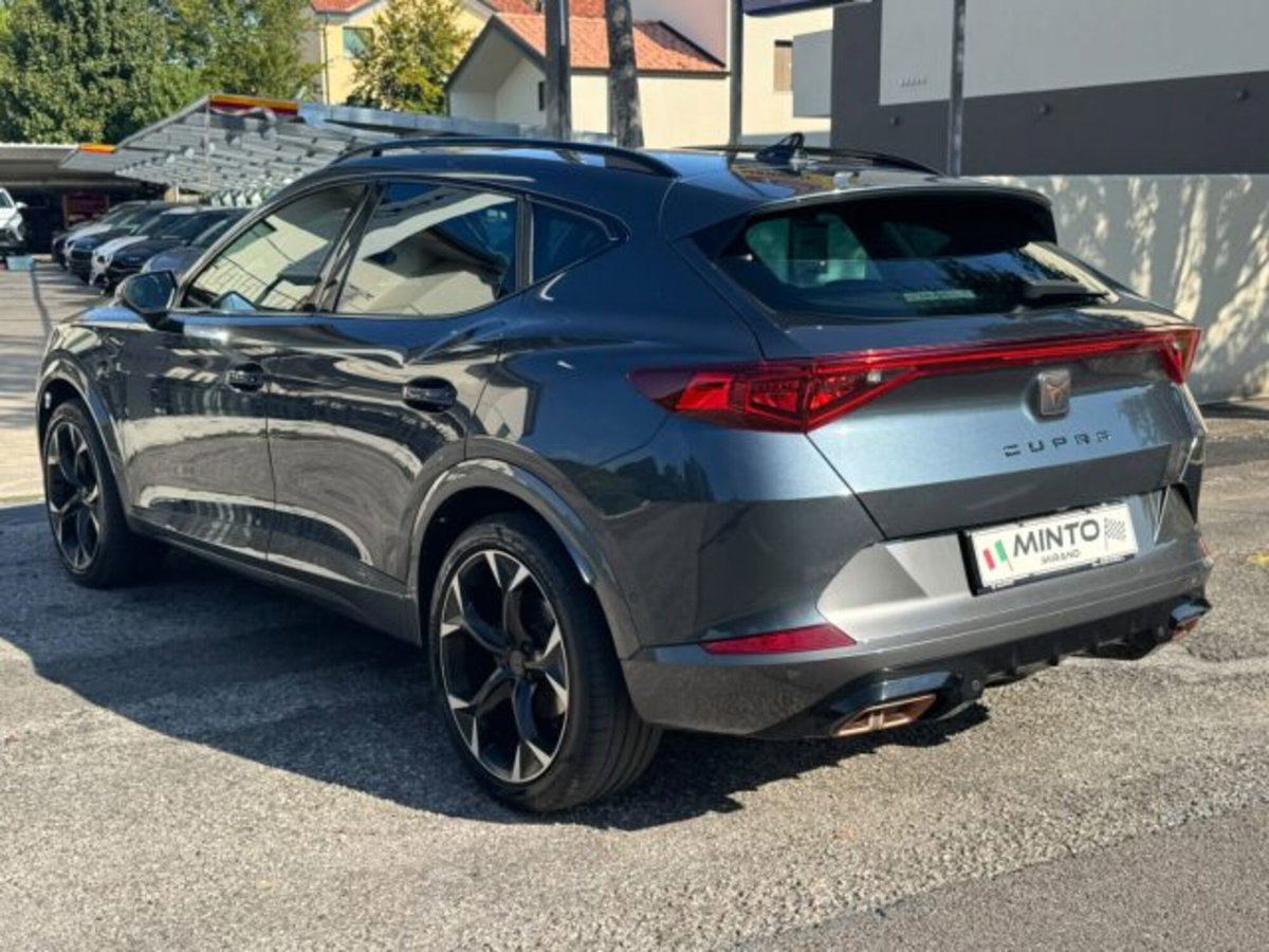 Cupra Formentor Formentor 1.4 e-Hybrid DSG (6)