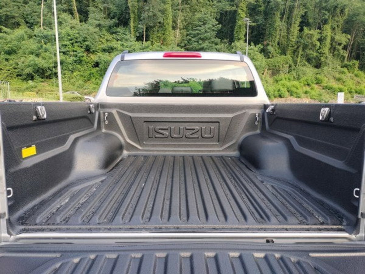 Isuzu D-Max Pick-up 2.2 crew Nitro Sport 4x4 auto (7)
