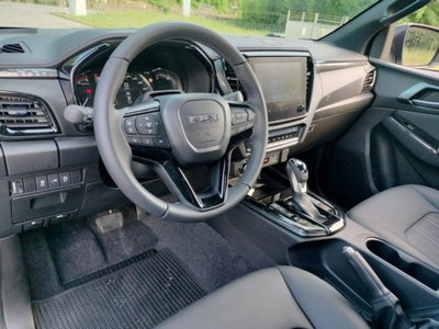 Isuzu D-Max Pick-up 2.2 crew Nitro Sport 4x4 auto (9)