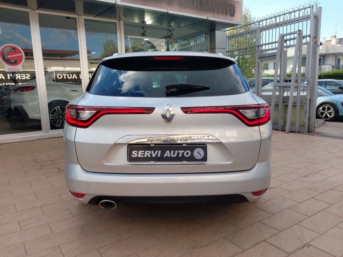 Renault Mégane Sporter dCi 8V 110 CV EDC Energy Intens (6)