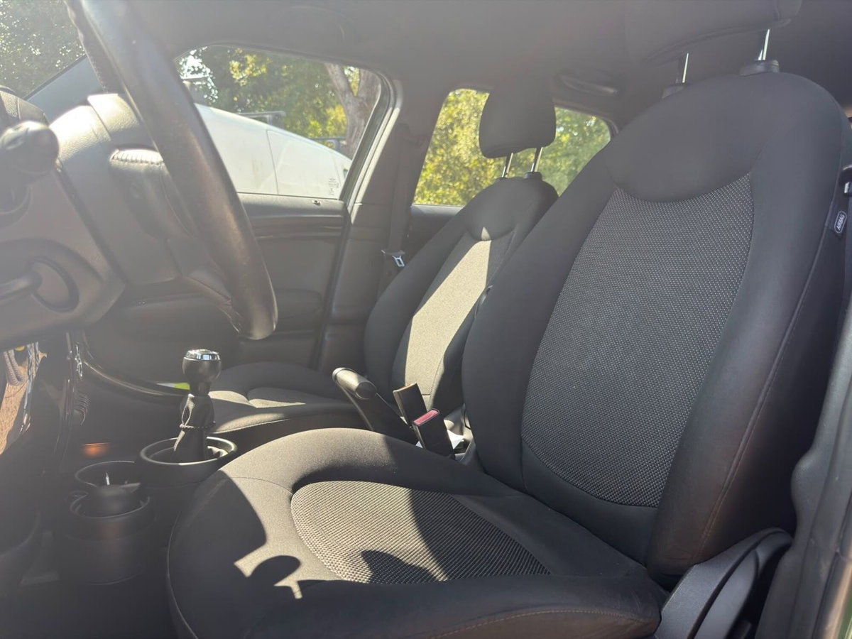 MINI Mini Countryman 1.6 Cooper D Countryman (11)