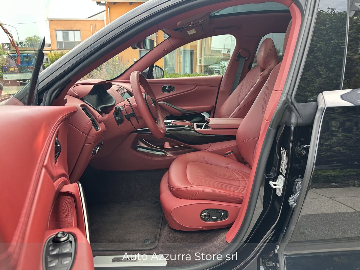 Aston Martin DBX DBX 4.0 auto (5)