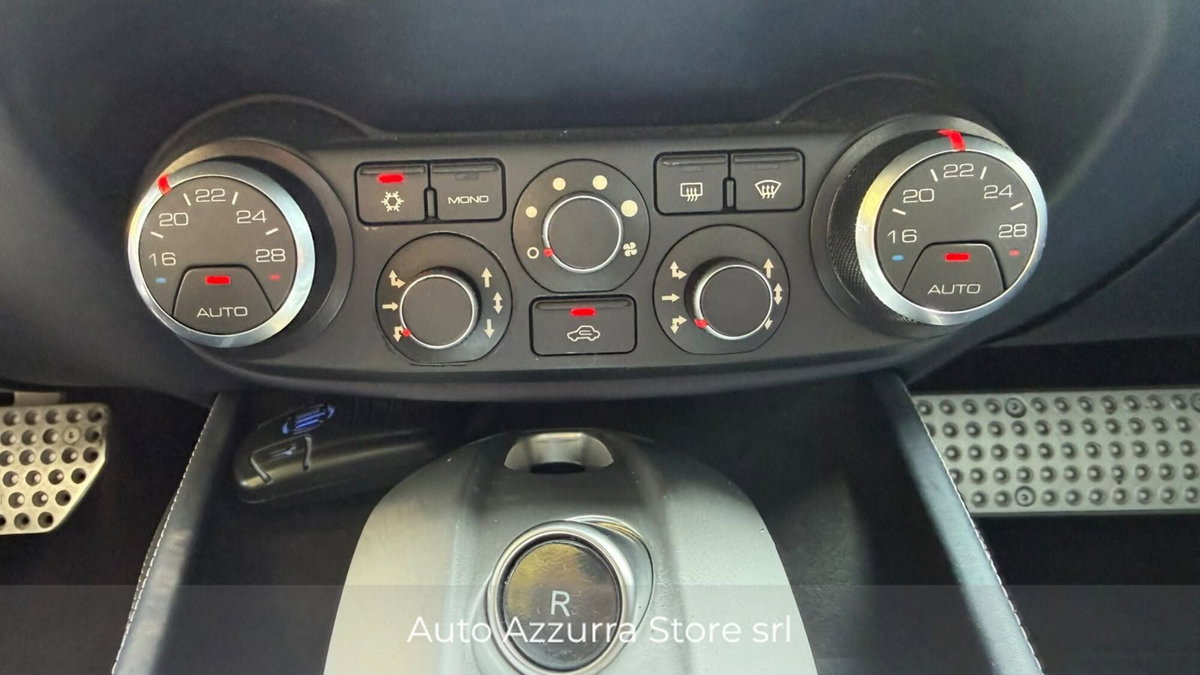 Ferrari California Spider California T DCT (9)