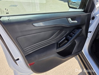 Ford Focus Station Wagon 1.5 EcoBlue 120 CV SW Active X (9)