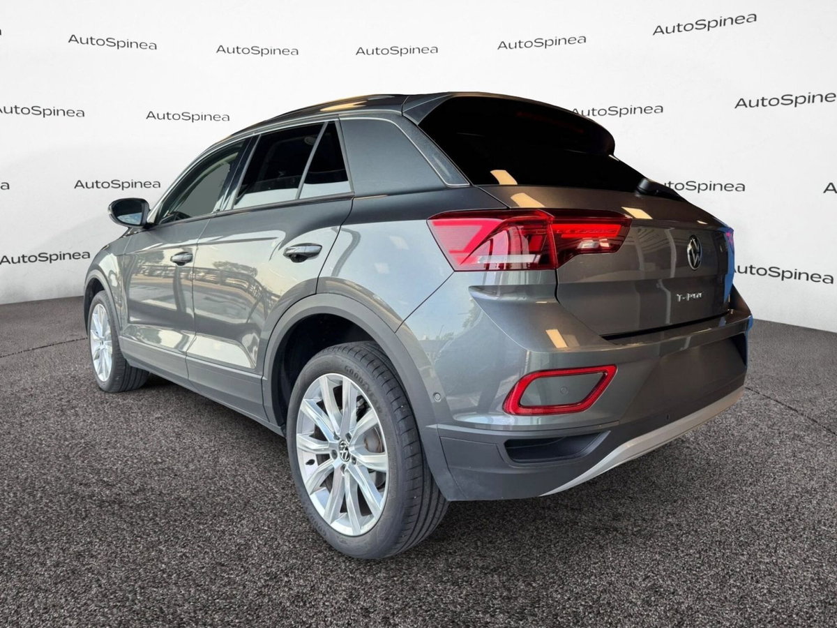 Volkswagen T-Roc 1.5 tsi Life dsg (4)