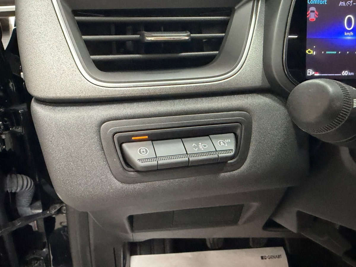 Renault Captur TCe 90 CV Techno (16)