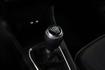 Renault Captur 1.2 eco-g Techno 120cv (11)