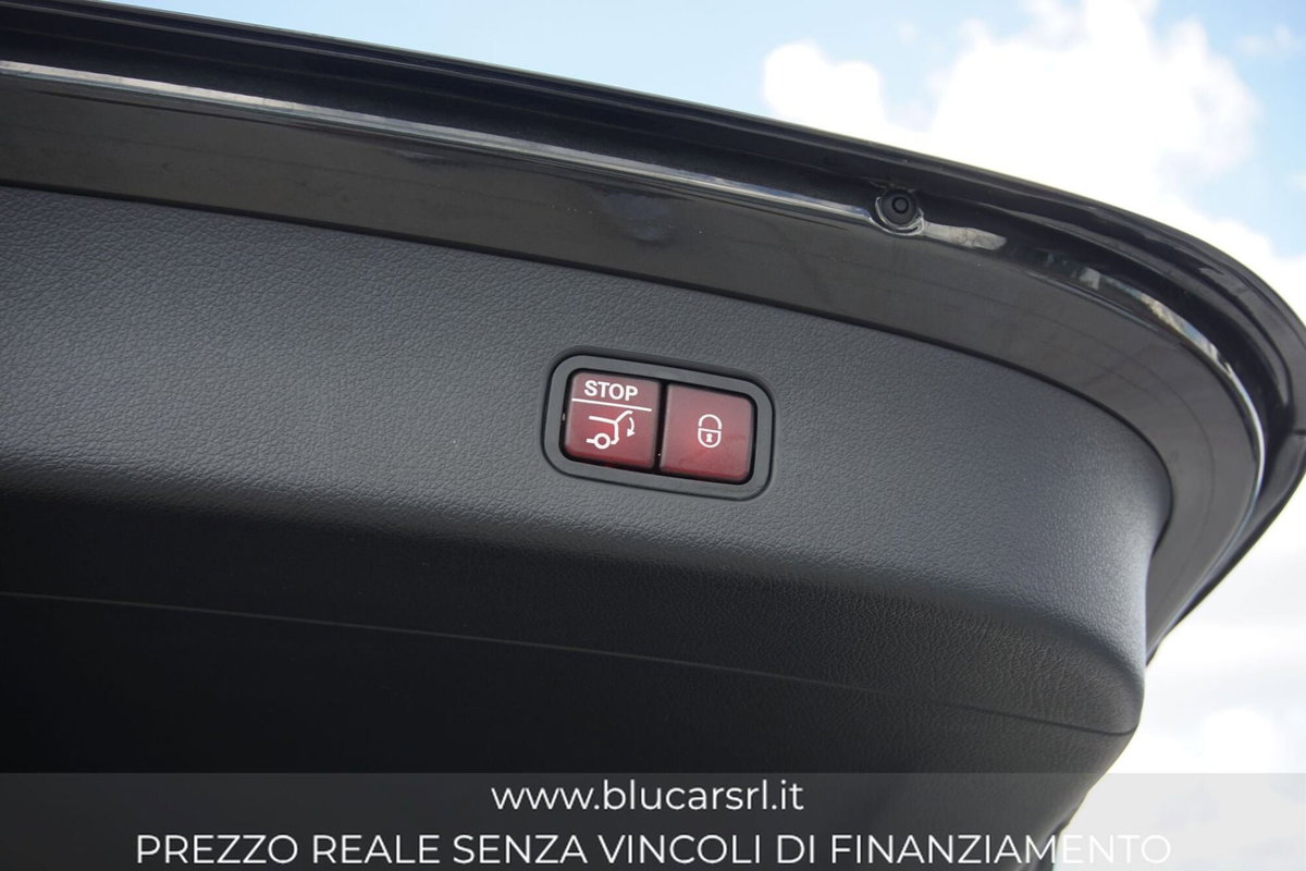 Mercedes-Benz GLC Coupé 220 d AMG Line Premium Plus 4matic auto (8)