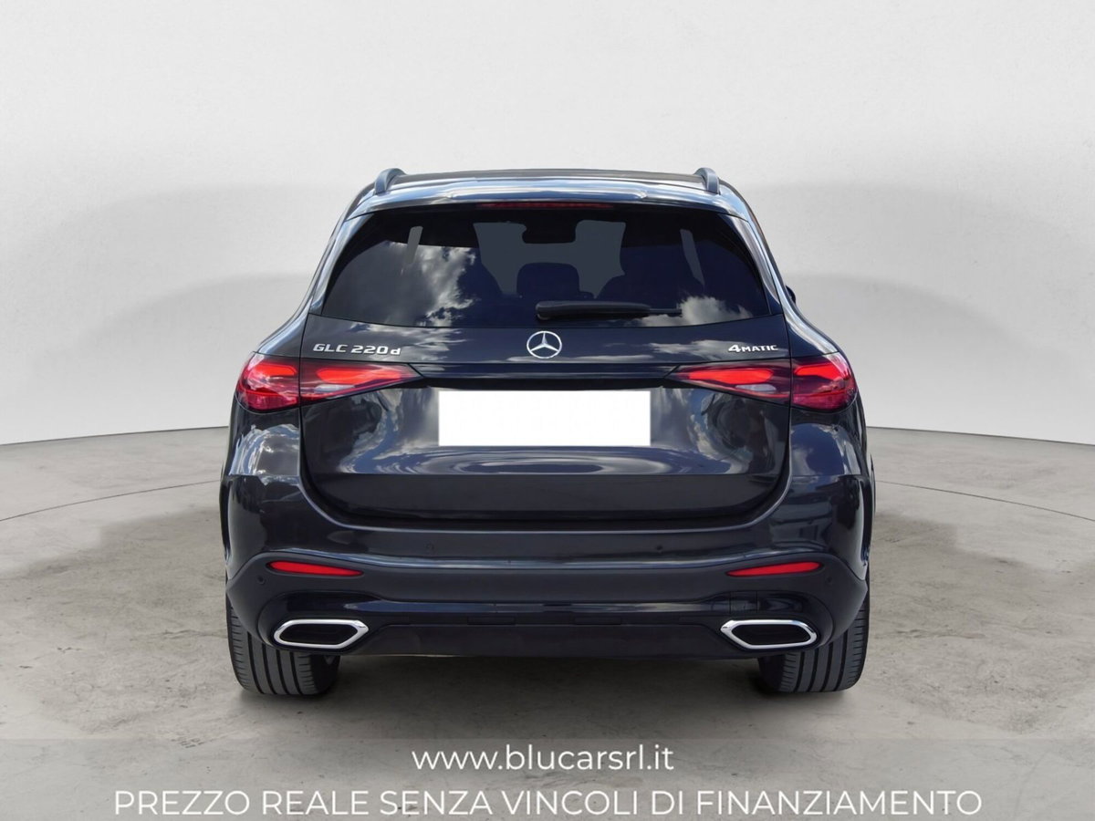 Mercedes-Benz GLC Coupé 220 d AMG Line Premium Plus 4matic auto (2)