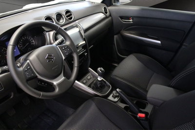 Suzuki Vitara 1.4 Hybrid 4WD AllGrip Easy Cool (9)