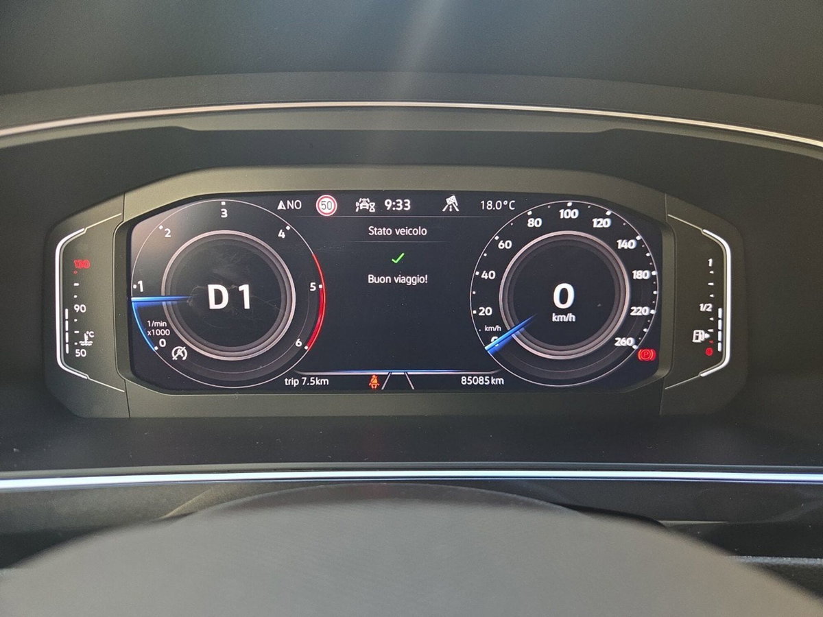 Volkswagen Tiguan Allspace 2.0 TDI SCR DSG 4MOTION Life (7)
