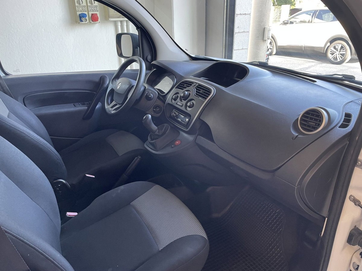 Renault Kangoo 1.5 dCi 75CV F.AP. 3p. Express Compact (13)