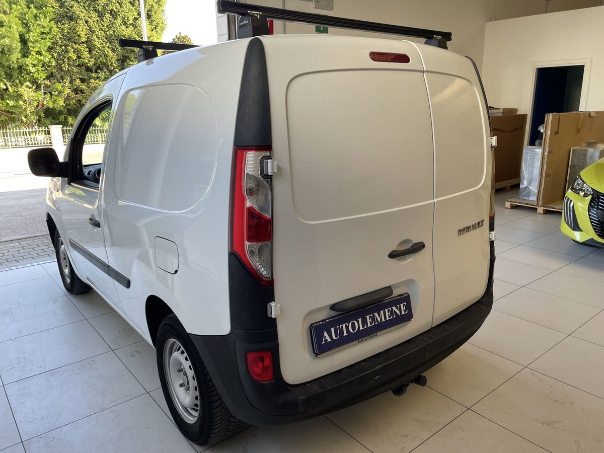 Renault Kangoo 1.5 dCi 75CV F.AP. 3p. Express Compact (5)