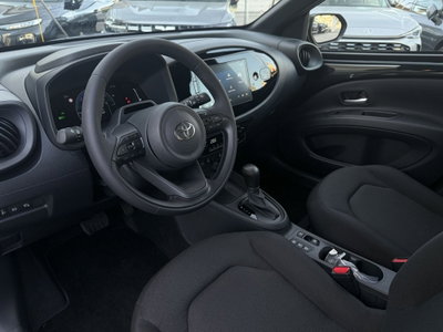 Toyota Aygo X 1.5 hybrid e-cvt (3)