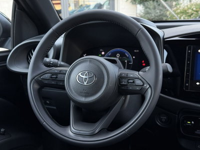 Toyota Aygo X 1.5 hybrid e-cvt (5)