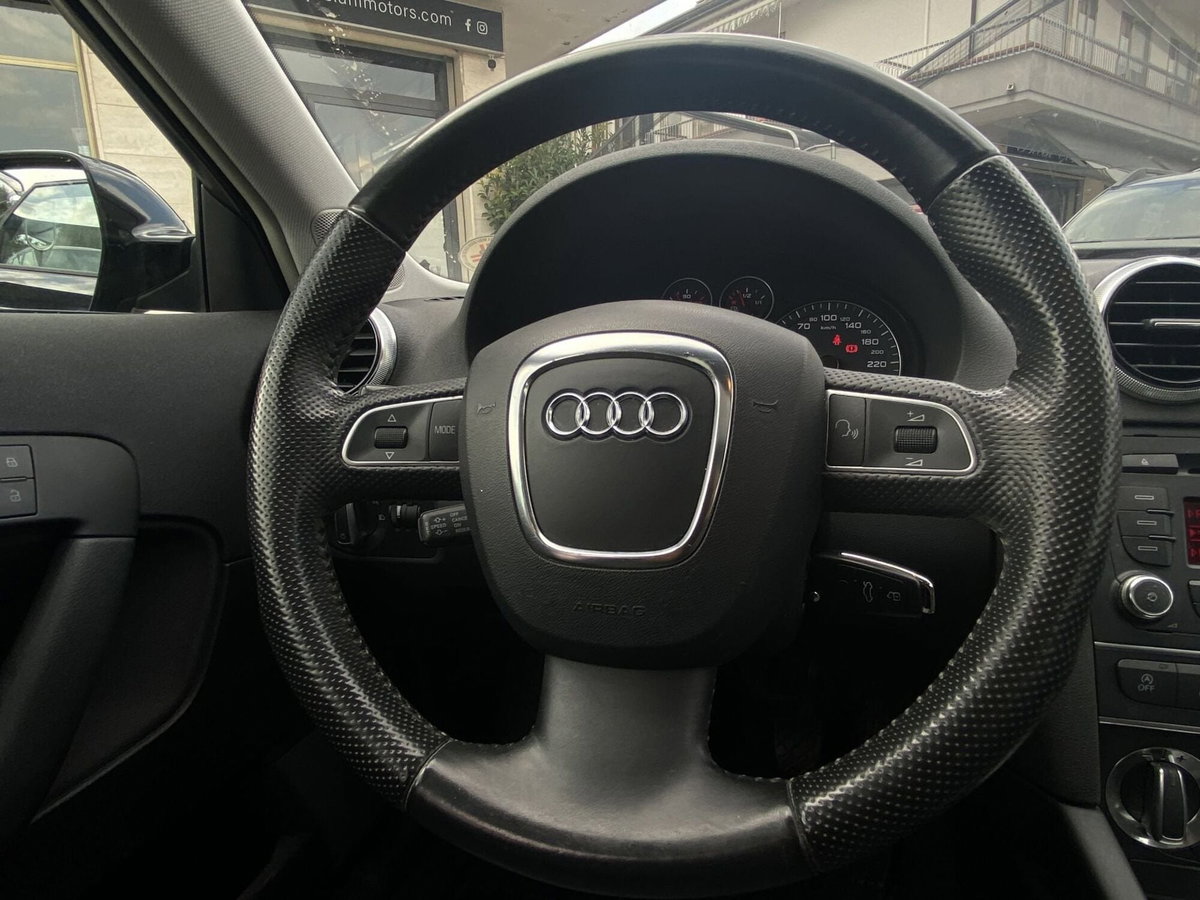 Audi A3 1.6 TDI Ambition (11)