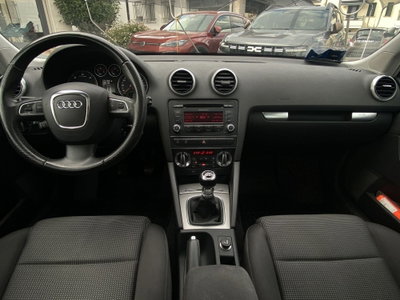 Audi A3 1.6 TDI Ambition (12)