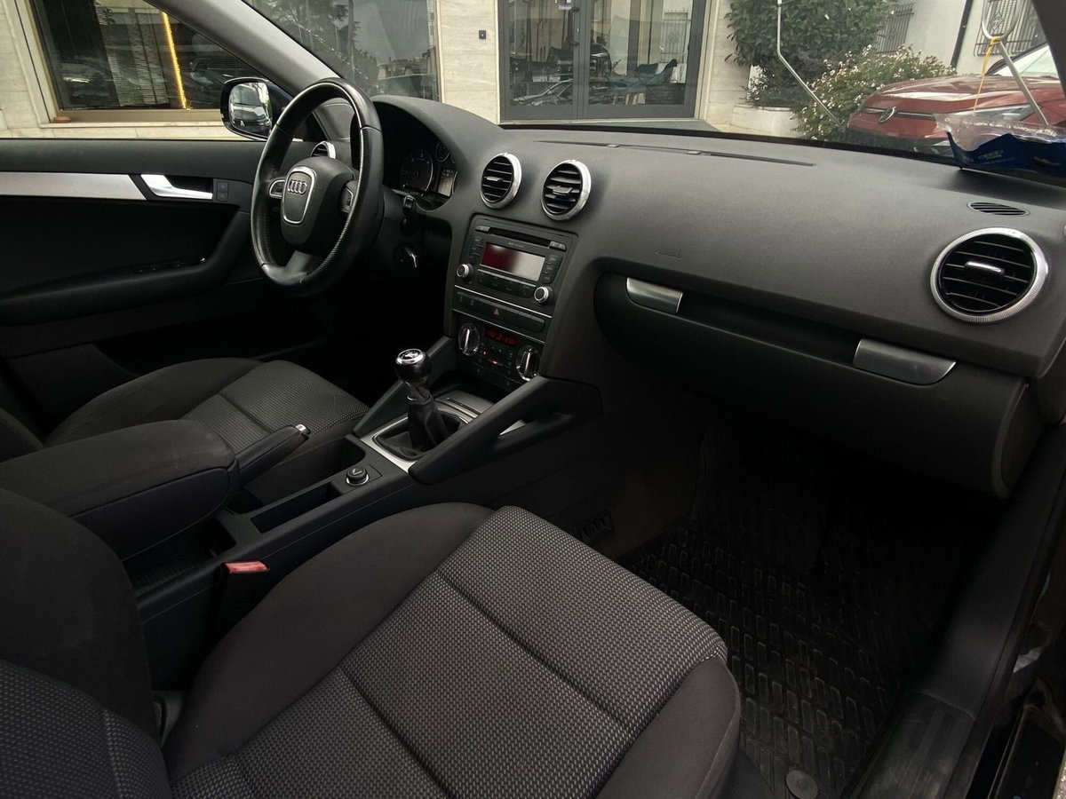 Audi A3 1.6 TDI Ambition (16)