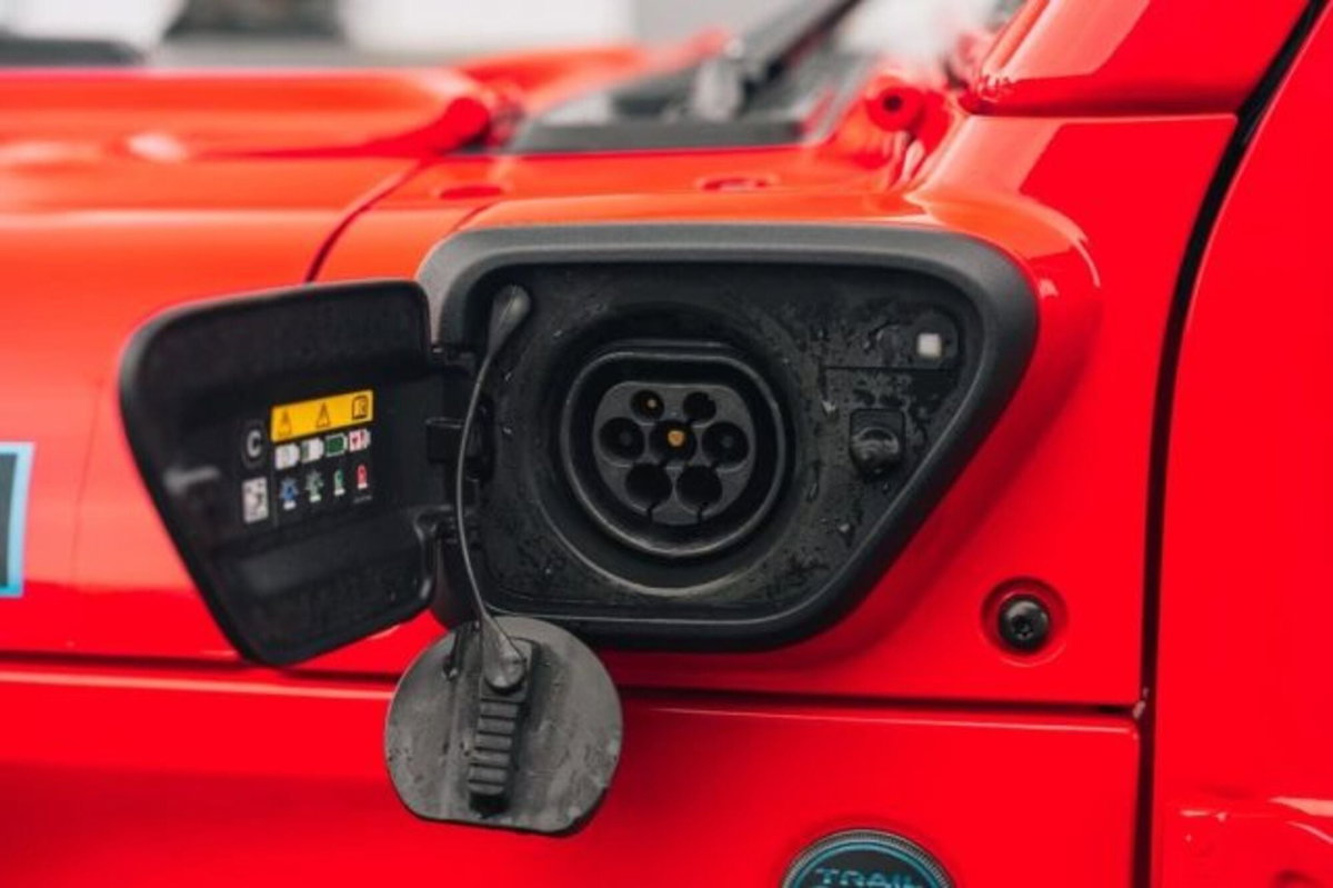Jeep Wrangler Unlimited 2.0 PHEV ATX 4xe Rubicon (12)
