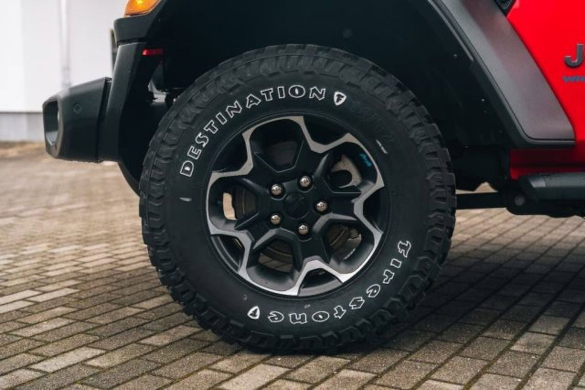 Jeep Wrangler Unlimited 2.0 PHEV ATX 4xe Rubicon (13)