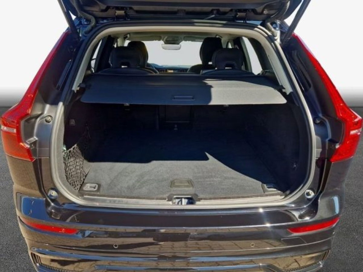 Volvo XC60 2.0 b5 Plus Dark awd auto (18)