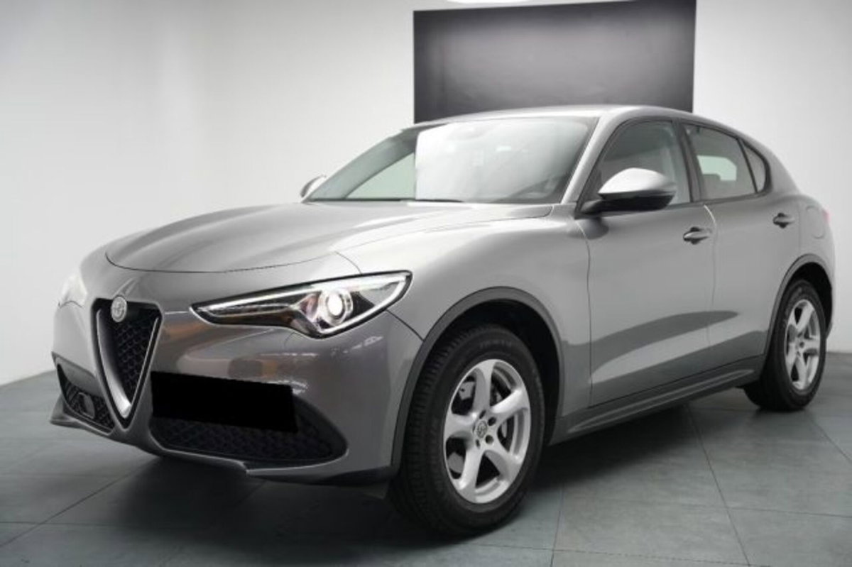 Alfa Romeo Stelvio Stelvio 2.0 Turbo 200 CV AT8 Q4 Super Business (2)