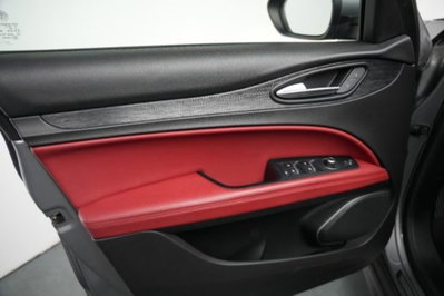 Alfa Romeo Stelvio Stelvio 2.0 Turbo 200 CV AT8 Q4 Super Business (8)