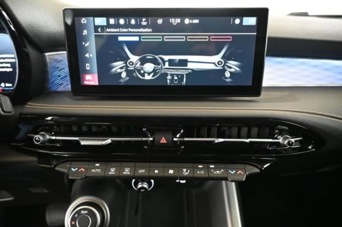 Alfa Romeo Tonale 1.3 phev Veloce Q4 280cv at6 (17)