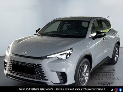 Lexus LBX 1.5 hybrid Relax 4wd usata