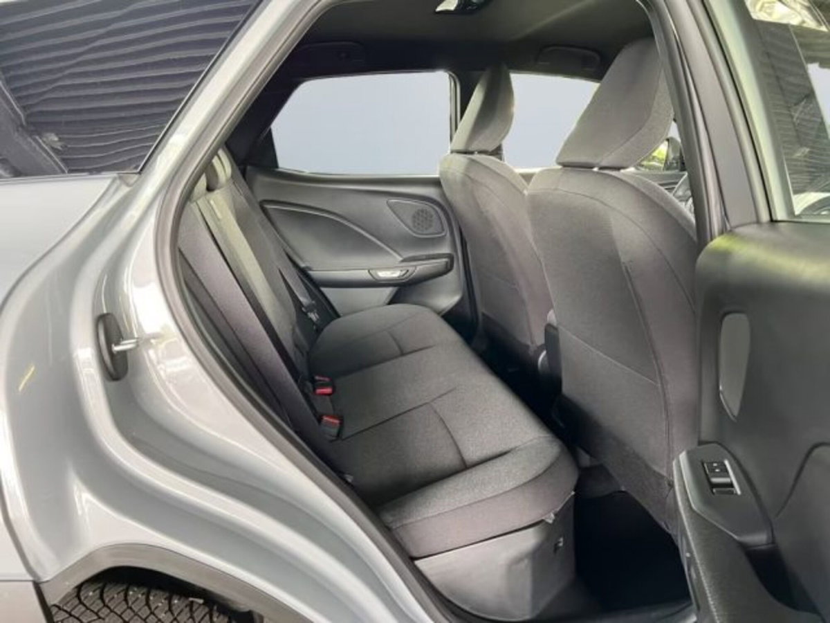 Lexus LBX 1.5 hybrid Relax 4wd (17)
