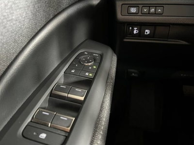 Lexus LBX 1.5 hybrid Relax 4wd (18)