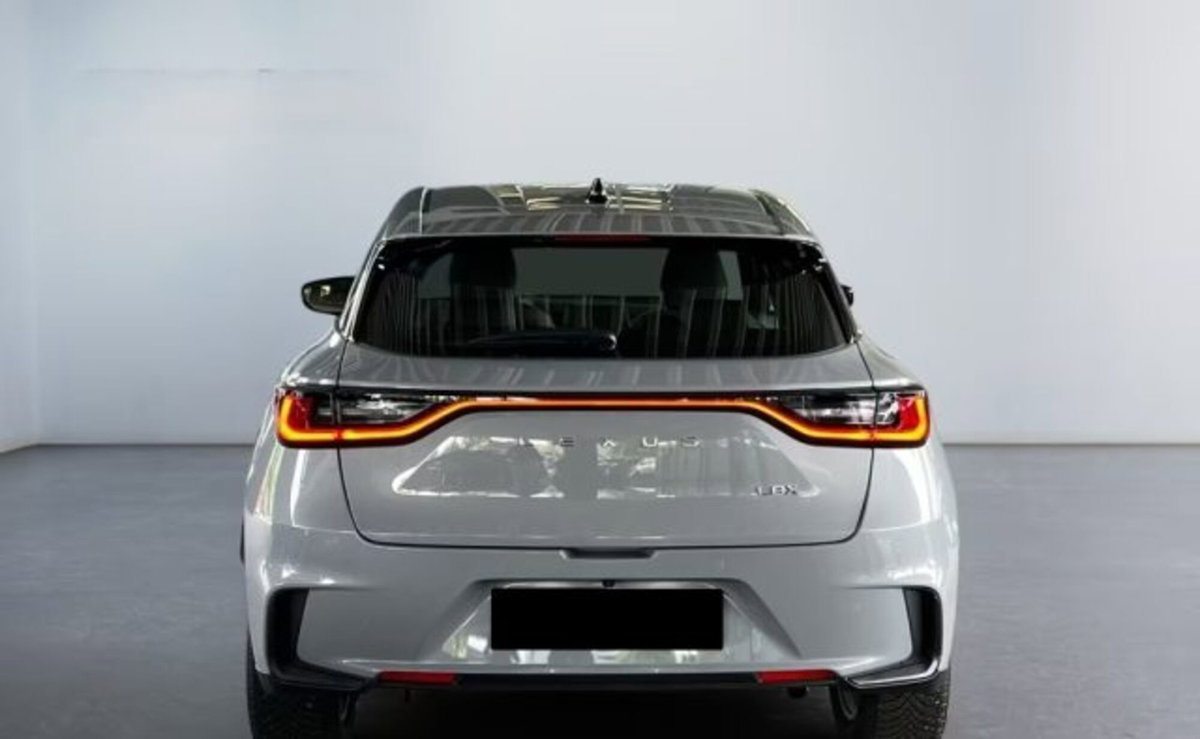 Lexus LBX 1.5 hybrid Relax 4wd (5)