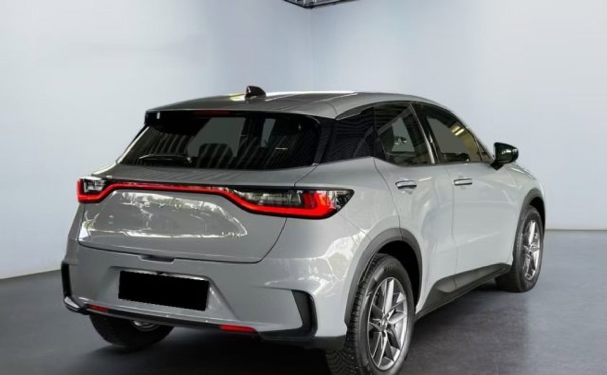 Lexus LBX 1.5 hybrid Relax 4wd (7)