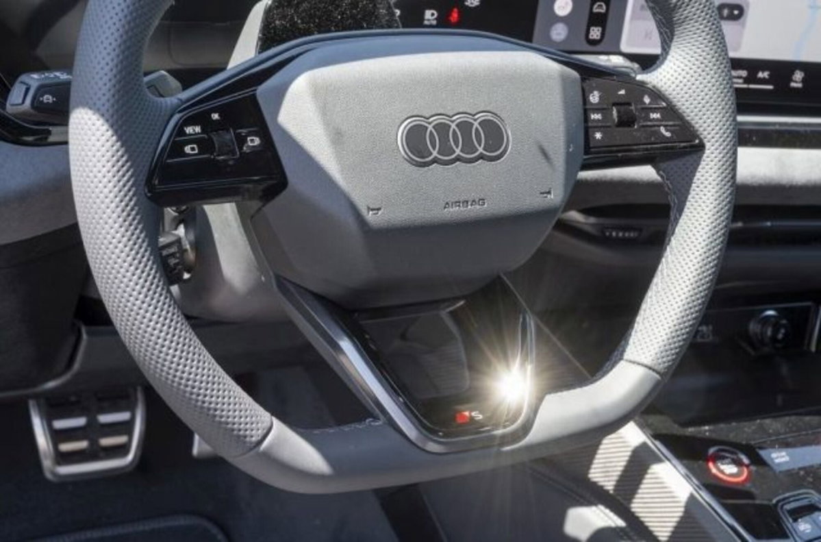 Audi A6 Avant 2.0 e-hybrid S line edition quattro 299cv s-tronic (16)