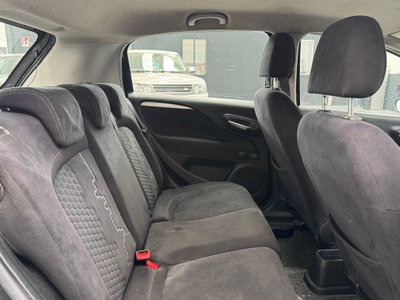 Fiat Punto 1.3 MJT II 75 CV 5 porte Lounge (7)