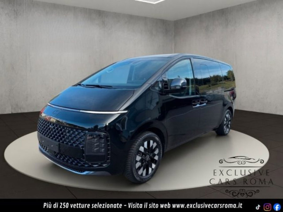 Hyundai Staria 1.6 hev Luxury 2wd auto