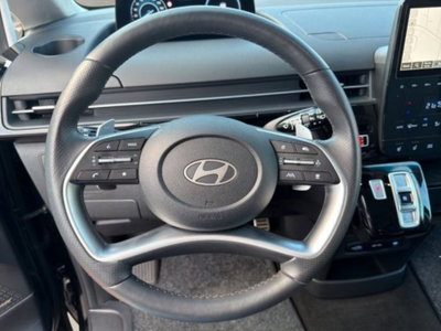 Hyundai Staria 1.6 hev Luxury 2wd auto (15)